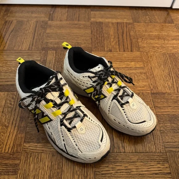 GANNI x New Balance 1906R - Picture 4 of 14